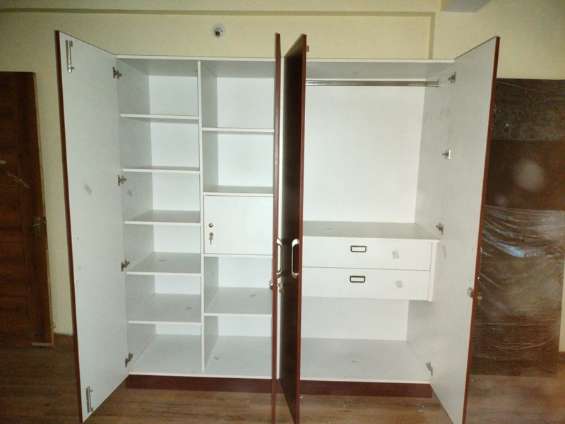 Kitchen Wardrobes